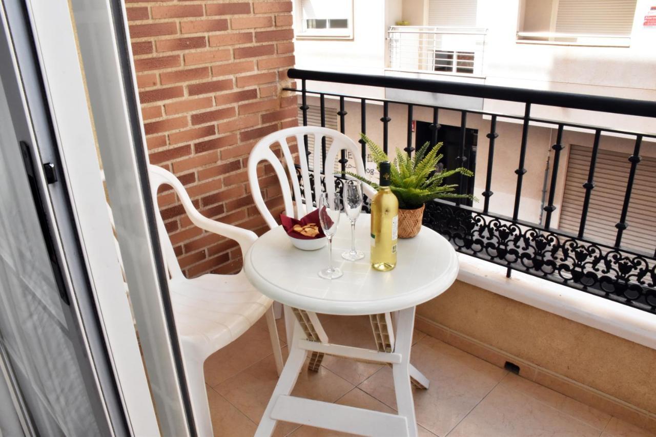 Beach Apartment Torrevieja Kültér fotó