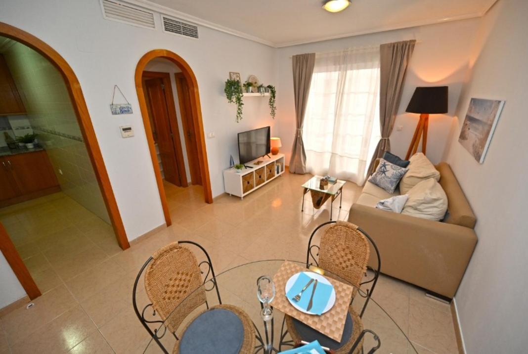 Beach Apartment Torrevieja Kültér fotó