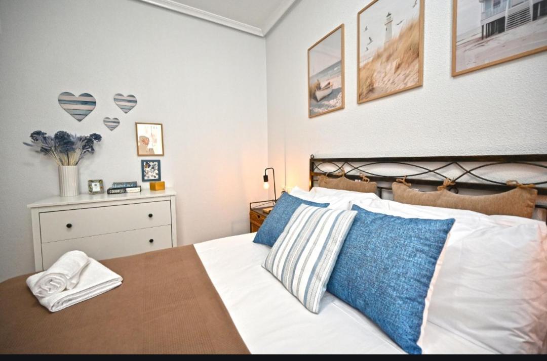 Beach Apartment Torrevieja Kültér fotó
