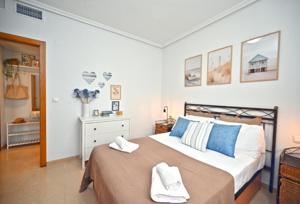 Beach Apartment Torrevieja Kültér fotó