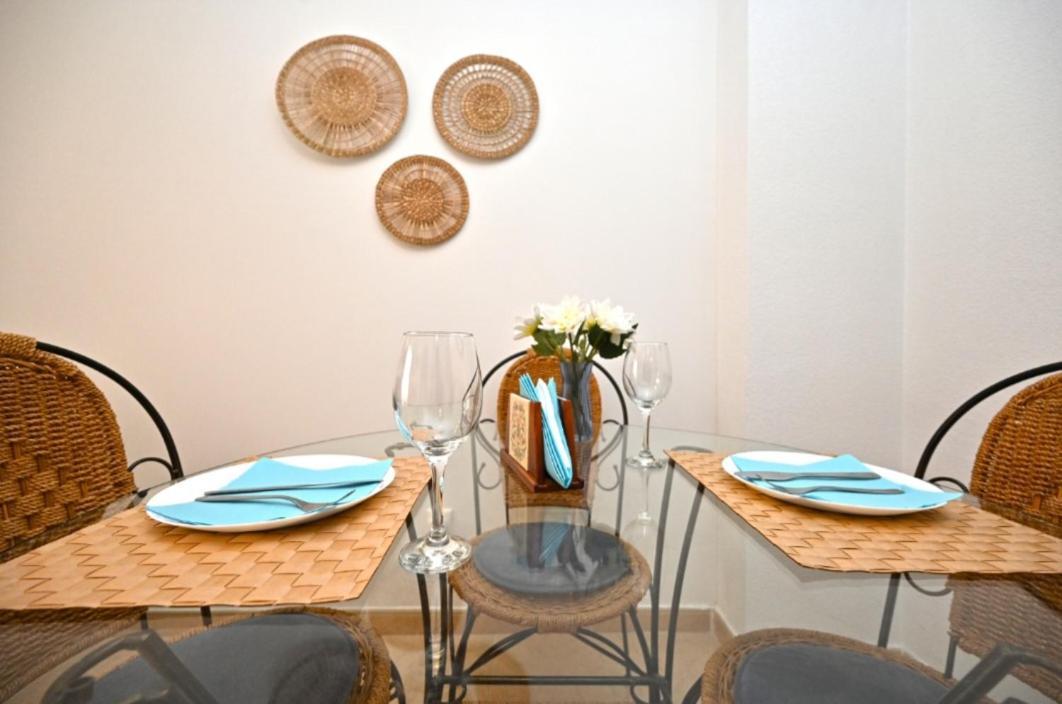 Beach Apartment Torrevieja Kültér fotó